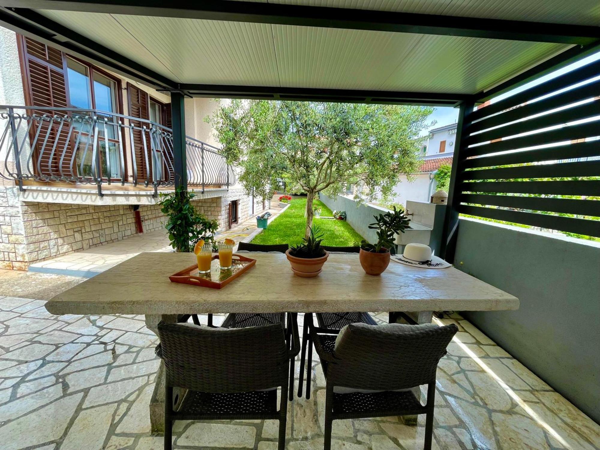Apartment Adri 罗维尼 外观 照片